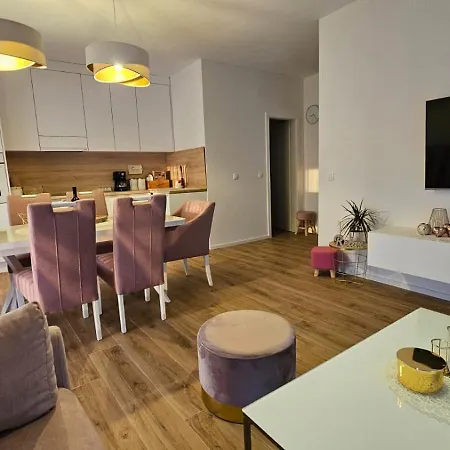 Apartment Leilani & Karolina Vrsi Exterior photo